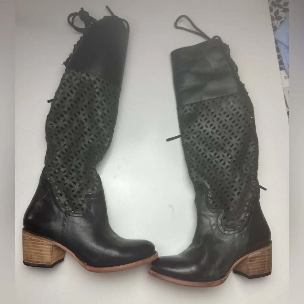 Freebird By Steven Black Creek Leather Perforated Lace Up Back Tall Boots NWOT 6